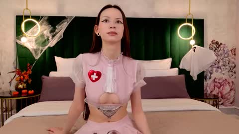 Snapshot of kittimissi chatting on 10-22-25, 03:12 Kitti online show from 10-22-25, 03:12