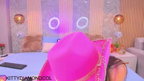 kitty__diamond_ online show from 03-29-26, 12:43