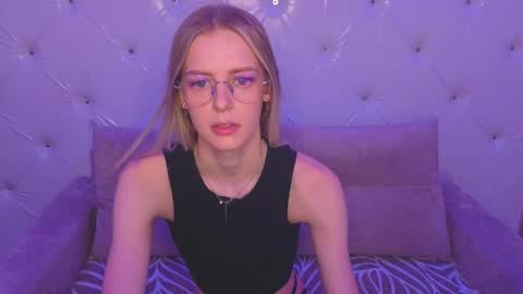 Snapshot of kitty__like18 chatting on 05-02-26, 12:59 Kitty online show from 05-02-26, 12:59