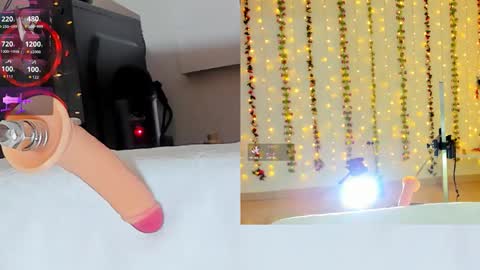 Snapshot of kitty__rosse__ chatting on 10-10-25, 10:25 Kitty online show from 10-10-25, 10:25