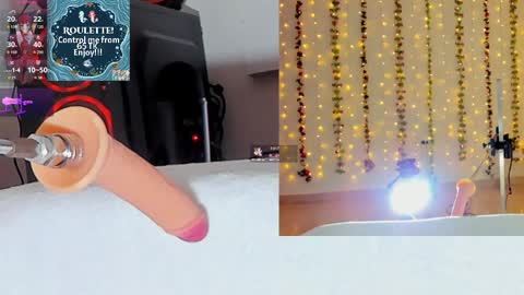 Snapshot of kitty__rosse__ chatting on 10-16-25, 10:16 Kitty online show from 10-16-25, 10:16