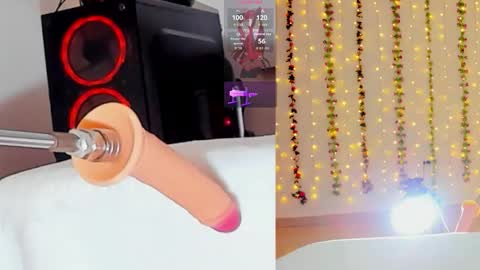 Snapshot of kitty__rosse__ chatting on 10-18-25, 10:16 Kitty online show from 10-18-25, 10:16