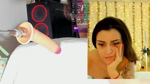 Snapshot of kitty__rosse__ chatting on 11-11-25, 10:04 Kitty online show from 11-11-25, 10:04