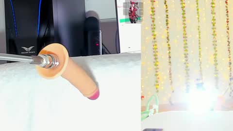 Kitty online show from 05-13-26, 10:01