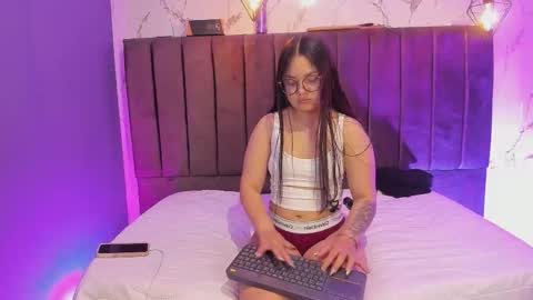 Kate online show from 10-10-25, 07:24