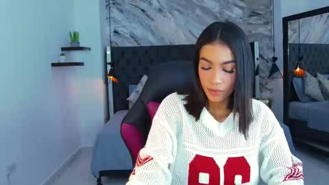 Kitty online show from 05-04-26, 12:01