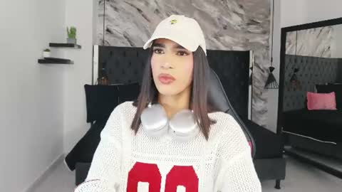Kitty online show from 06-09-26, 12:39