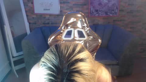 Snapshot of kitty_fox_b chatting on 12-26-24, 03:53 kitty_fox_b online show from 12-26-24, 03:53