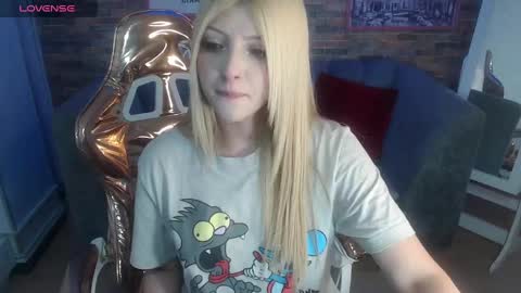 Snapshot of kitty_fox_b chatting on 02-24-25, 10:58 kitty_fox_b online show from 02-24-25, 10:58