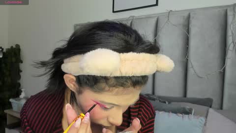 Camila online show from 01-23-25, 02:33