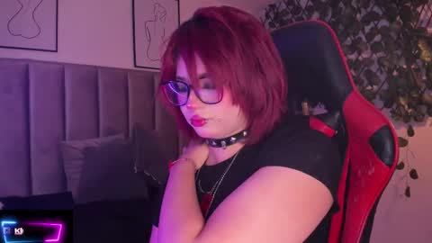 Camila online show from 09-17-25, 02:35