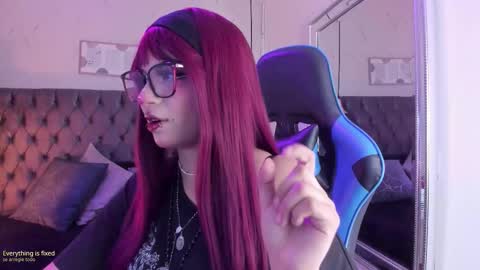 Camila online show from 10-01-25, 02:39