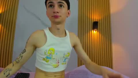 kitty_gill online show from 12-16-24, 05:43
