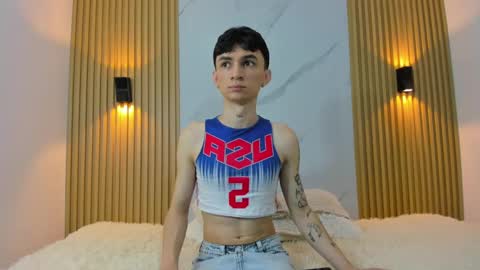 kitty_gill online show from 12-19-24, 11:29