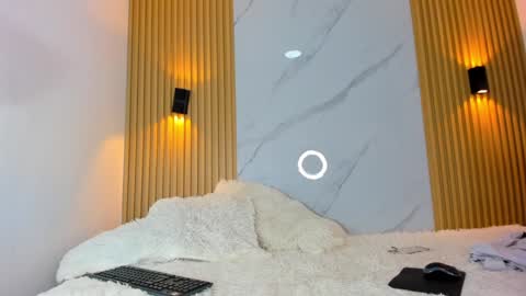 kitty_gill online show from 01-21-25, 12:07