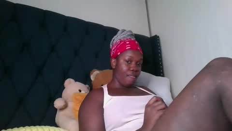 Snapshot of kitty_kerry chatting on 11-06-25, 02:34 kitty_kerry online show from 11-06-25, 02:34