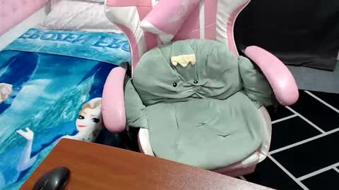 Kate online show from 11-10-25, 06:29