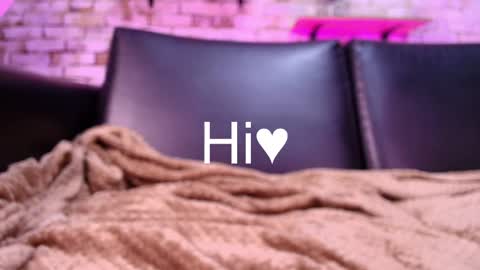 Snapshot of kitty_malach chatting on 09-29-25, 02:16 Kitty online show from 09-29-25, 02:16