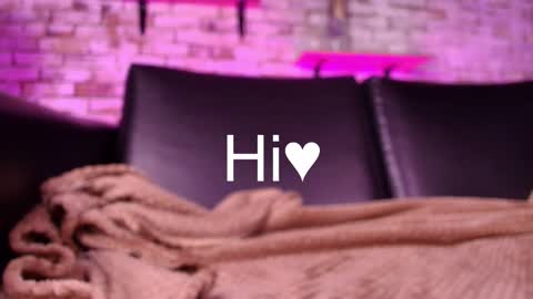 Snapshot of kitty_malach chatting on 09-30-25, 02:27 Kitty online show from 09-30-25, 02:27