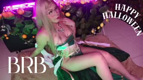 Snapshot of kitty_malach chatting on 05-01-26, 03:11 Kitty online show from 05-01-26, 03:11