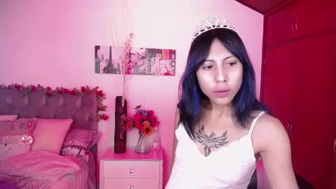 Snapshot of kitty_pam chatting on 12-31-24, 06:35 Kitty online show from 12-31-24, 06:35