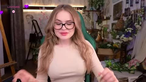 kitty_pantera online show from 05-04-26, 10:00