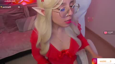 Snapshot of kitty_patitas_suavess chatting on 05-13-26, 02:42 Kitty online show from 05-13-26, 02:42