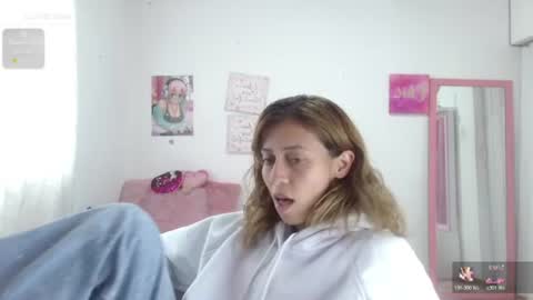 Snapshot of kitty_seducction chatting on 07-19-26, 08:12 Aleja online show from 07-19-26, 08:12