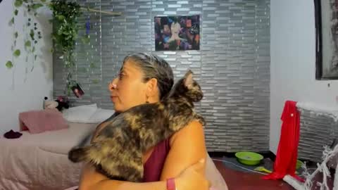 violet online show from 09-22-25, 03:30