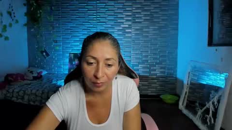 violet online show from 09-28-25, 05:46