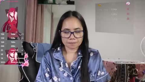 Snapshot of kittybabe0528 chatting on 10-26-25, 08:31 kittybabe0528 online show from 10-26-25, 08:31