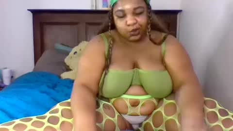 Snapshot of kittycrybabyy chatting on 01-13-25, 09:20 kittycrybabyy online show from 01-13-25, 09:20