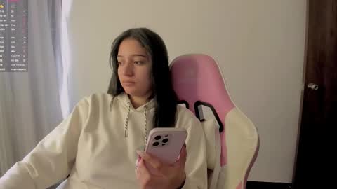 kitty online show from 02-07-26, 06:44