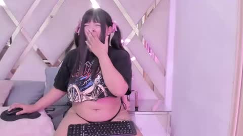 kittyhtx online show from 12-19-24, 05:40