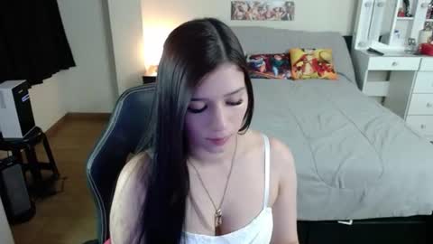 Isabel online show from 06-21-26, 01:52