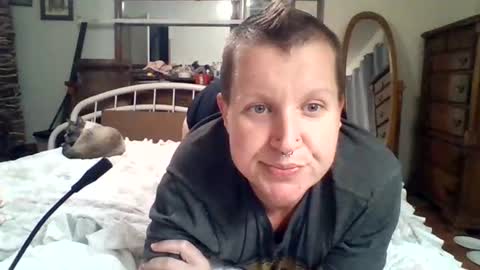 Snapshot of kittykay86 chatting on 08-01-26, 12:26 Bella Blue BBW online show from 08-01-26, 12:26