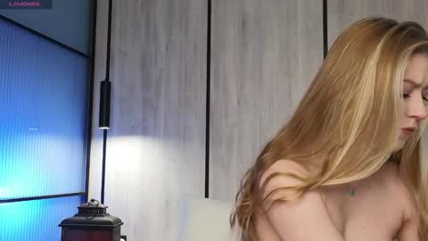 Snapshot of kittyloffe chatting on 02-07-25, 04:06 Monika online show from 02-07-25, 04:06