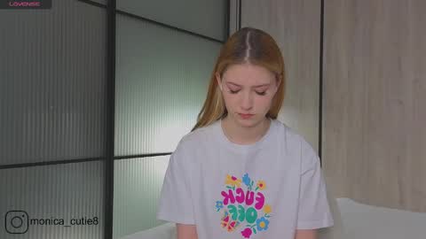 Snapshot of kittyloffe chatting on 02-24-25, 04:05 Monika online show from 02-24-25, 04:05