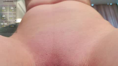 Snapshot of kittyloffe chatting on 09-22-25, 03:19 Monika online show from 09-22-25, 03:19