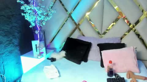 Snapshot of kittylovely__ chatting on 05-29-26, 05:27 kittylovely online show from 05-29-26, 05:27