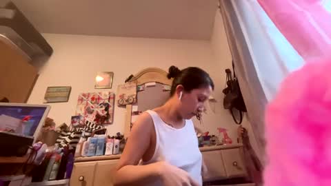 kittyluvx online show from 02-12-25, 08:50