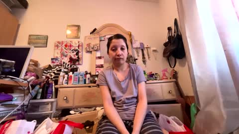kittyluvx online show from 02-17-25, 05:10
