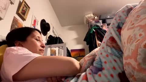 kittyluvx online show from 02-19-25, 01:08