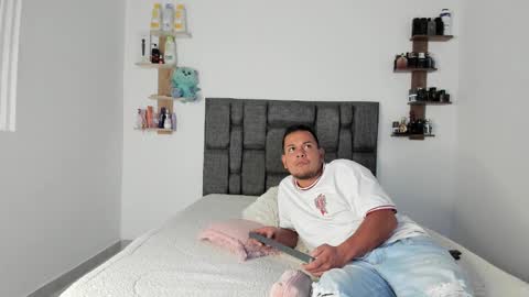 kittymaxsteel__ online show from 02-21-25, 07:32