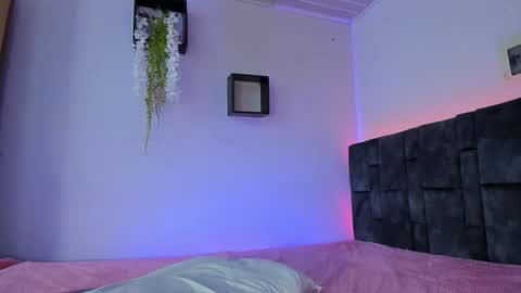 kitty  online show from 02-08-26, 03:04