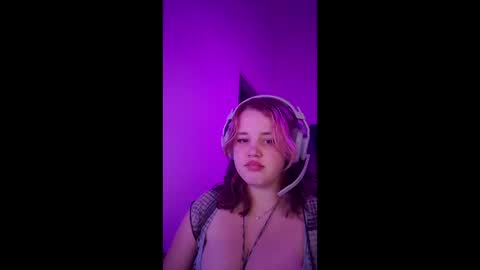 Snapshot of kittysouffle chatting on 05-24-26, 02:00 KItty Souffle online show from 05-24-26, 02:00