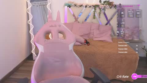 Snapshot of kittystar_tay chatting on 01-31-25, 01:43 Kitty online show from 01-31-25, 01:43