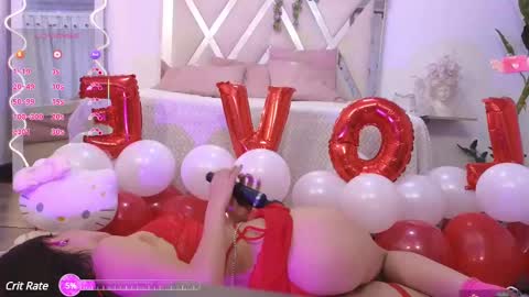 Snapshot of kittystar_tay chatting on 02-14-25, 10:14 Kitty online show from 02-14-25, 10:14