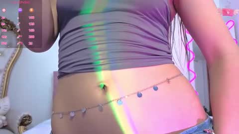 Snapshot of kittystar_tay chatting on 09-28-25, 11:59 Kitty online show from 09-28-25, 11:59