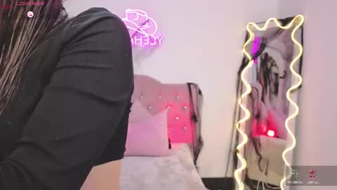 Snapshot of kittystar_tay chatting on 10-24-25, 11:39 Kitty online show from 10-24-25, 11:39